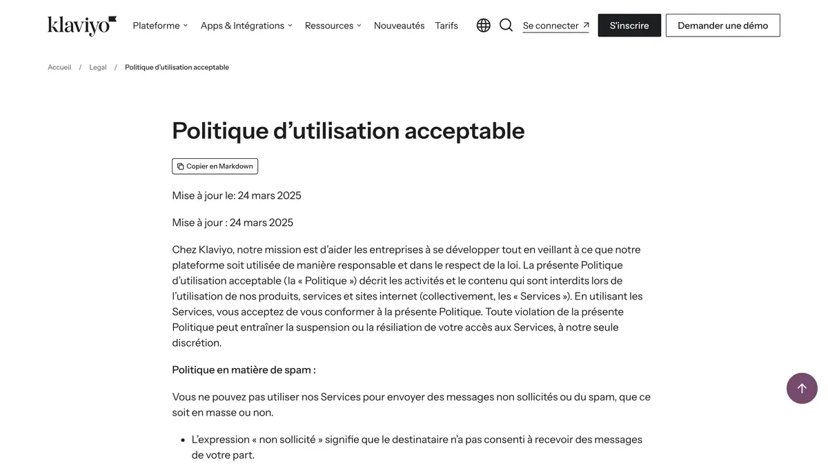 La politique d'utilisation acceptable de Klaviyo en français, avec la phrase sur la suspension ou la résiliation de l'accès aux Services